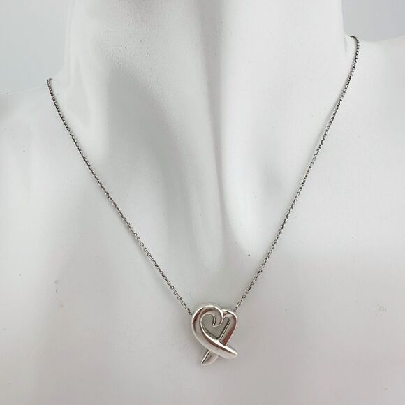 Tiffany and Co Paloma Picasso Small Loving Heart Pendant Necklace 18" - Picture 3 of 8